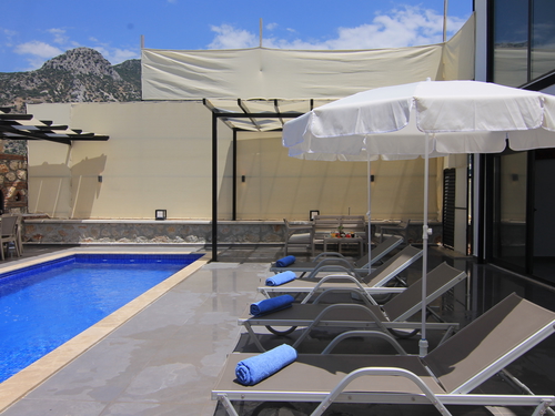  gece  -  Kasım
  | Kalkan İncebel'de Jakuzili Muhafazakar Villa: Doğa İçinde Huzurlu Tatil